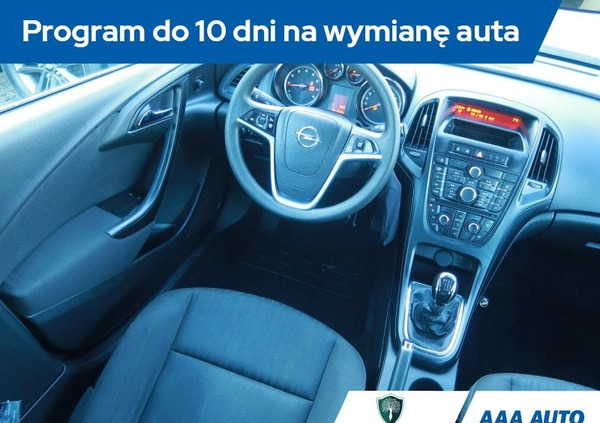 Opel Astra cena 24000 przebieg: 191574, rok produkcji 2015 z Barlinek małe 121